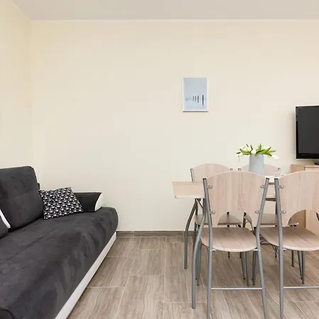 Peaceful Bay With Parking By Renters *