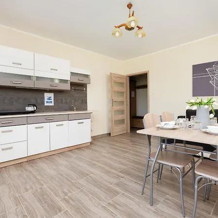 Peaceful Bay With Parking By Renters Apartment