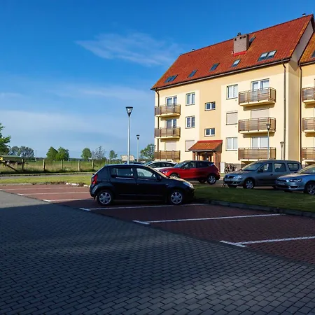 Peaceful Bay With Parking By Renters Wrzosowo (Kamien)